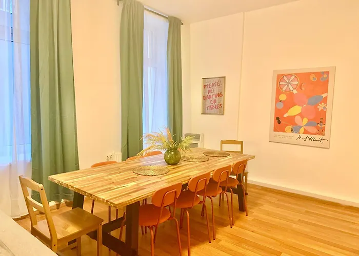 Spacious Ground Floor Near Center Apartamento *
