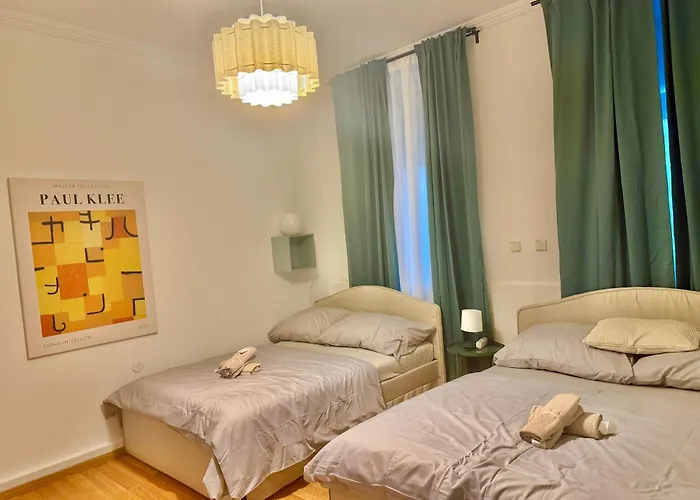 Spacious Ground Floor Near Center * Viena